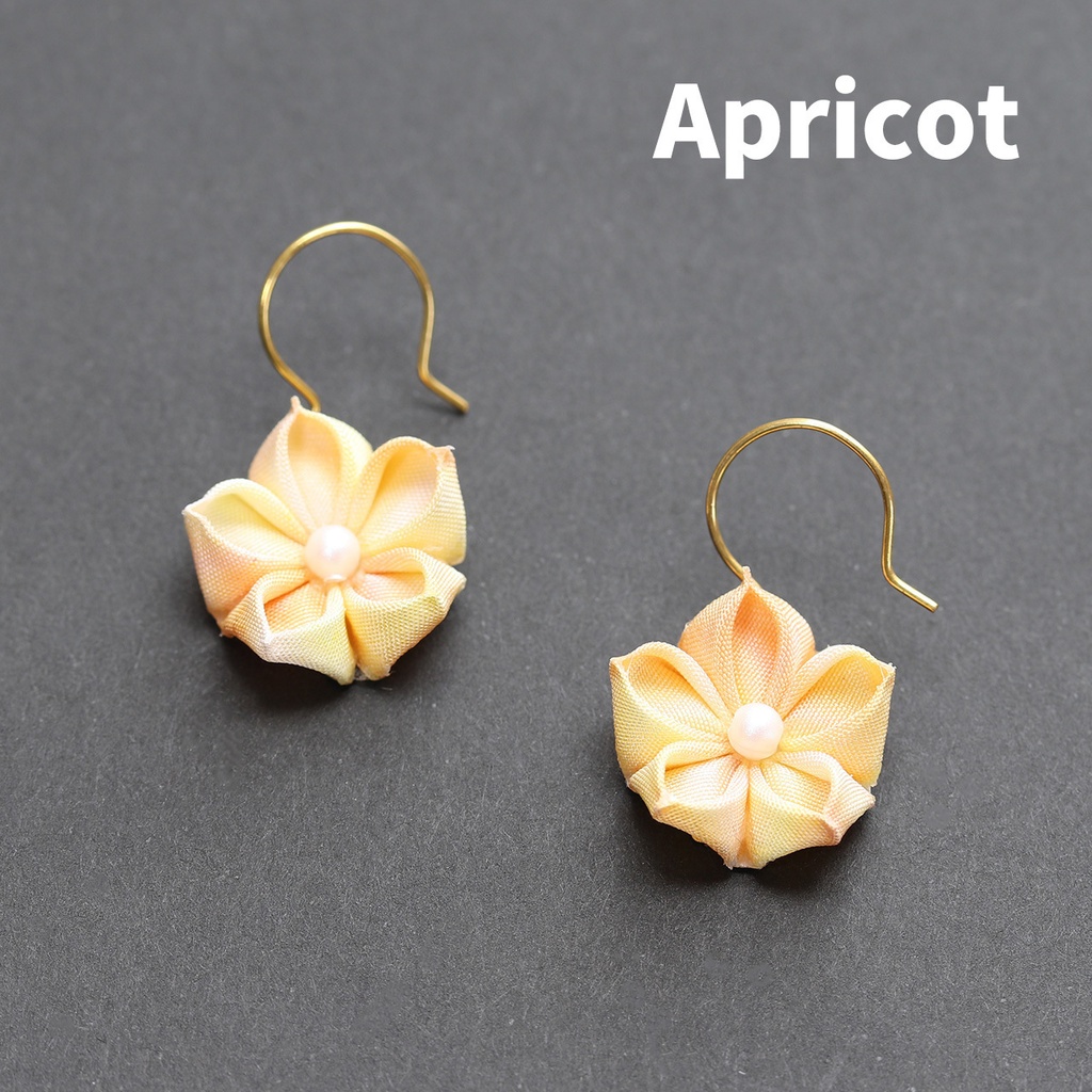 ピアス*つまみ細工桔梗* イヤリングに無料交換