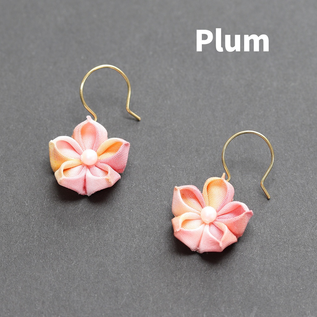 ピアス*つまみ細工桔梗* イヤリングに無料交換