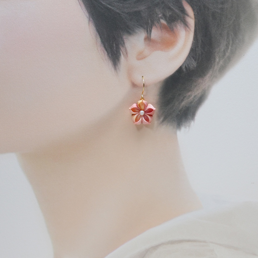 ピアス*つまみ細工桔梗* イヤリングに無料交換