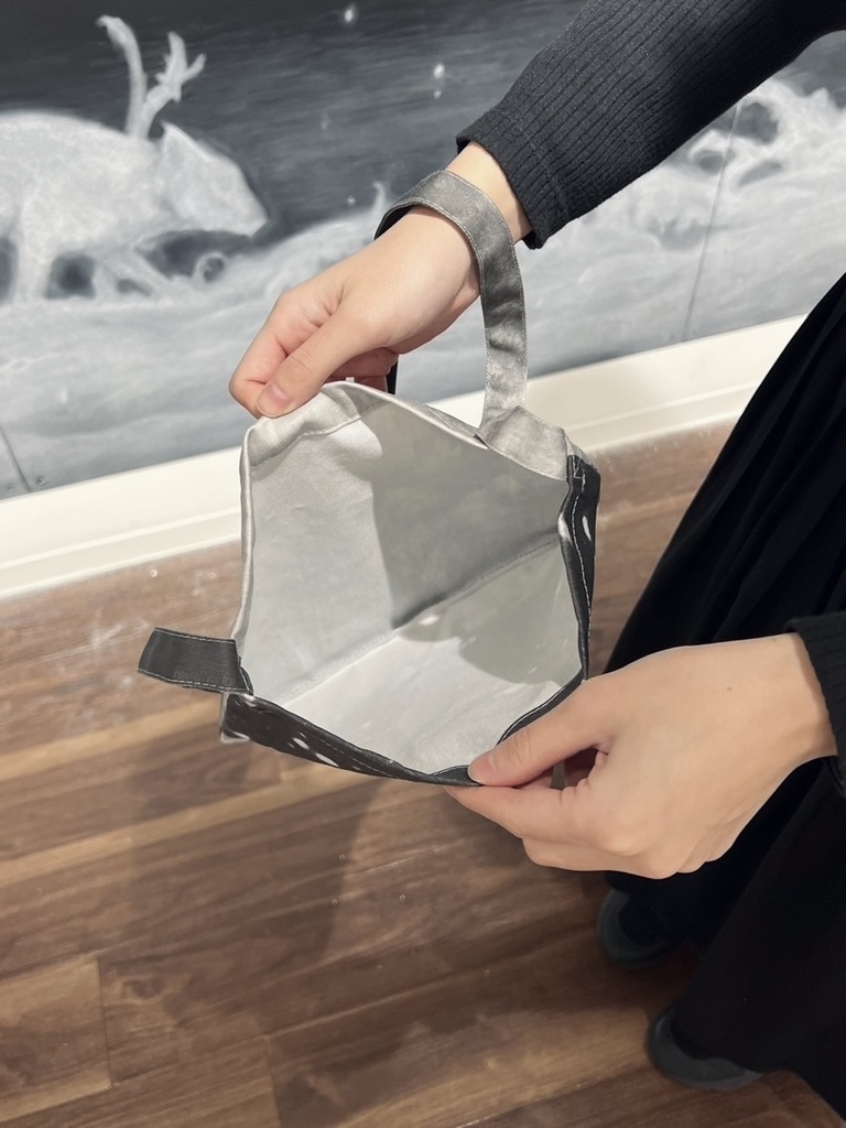 総柄サコッシュ