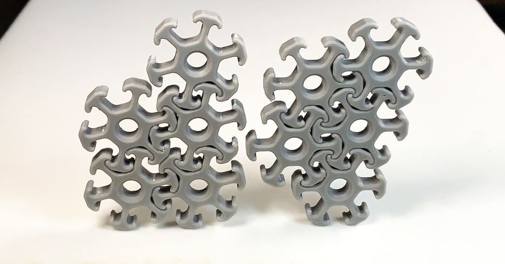 多形タイリングピース「PoTi Longneck」