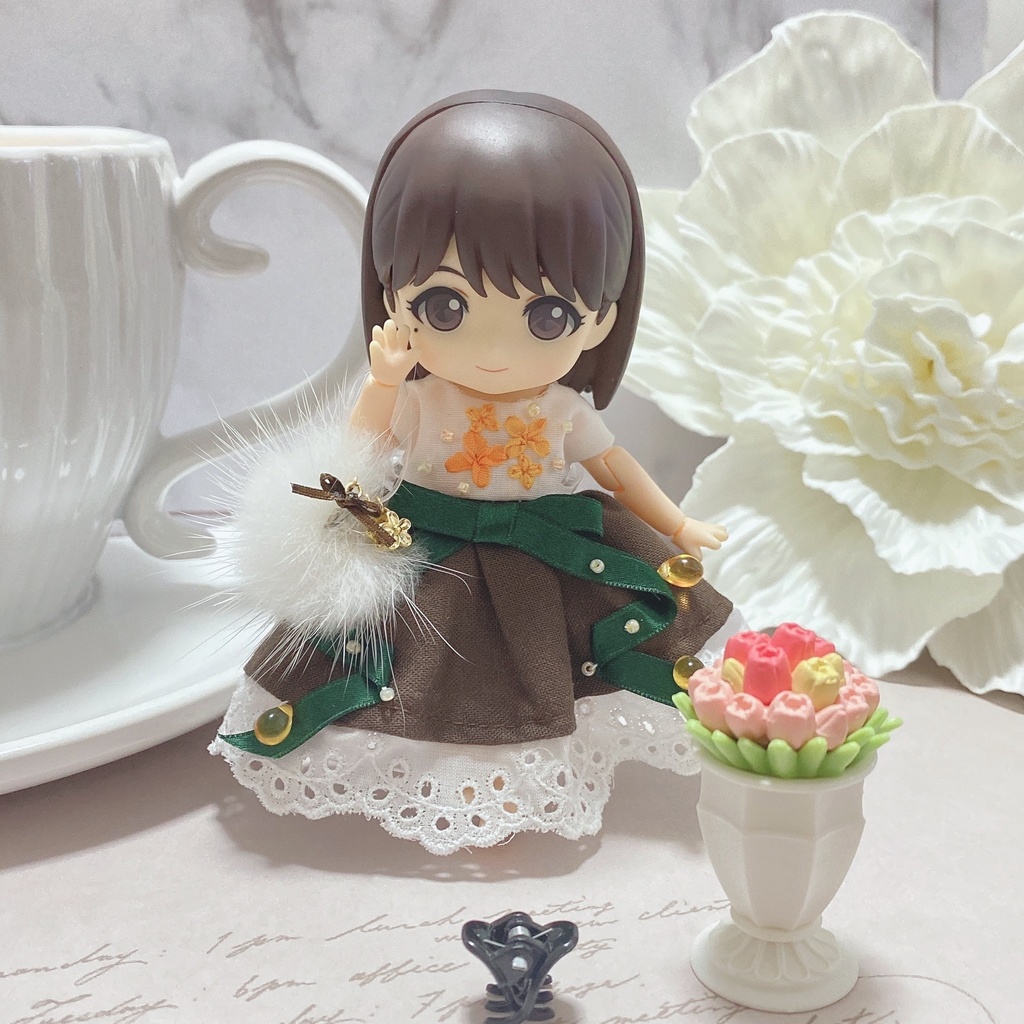 【オビツ11】ふんわり金木犀の刺繍ワンピースとヘアゴムset♡*。