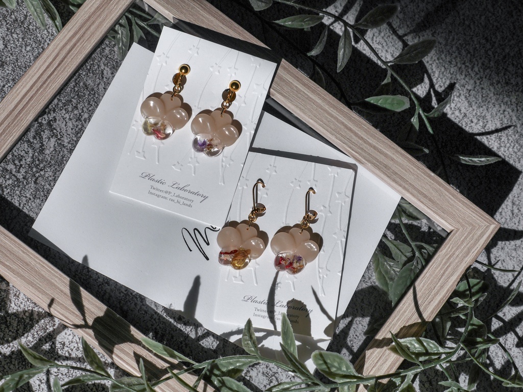 Pansy ピアス/イヤリング