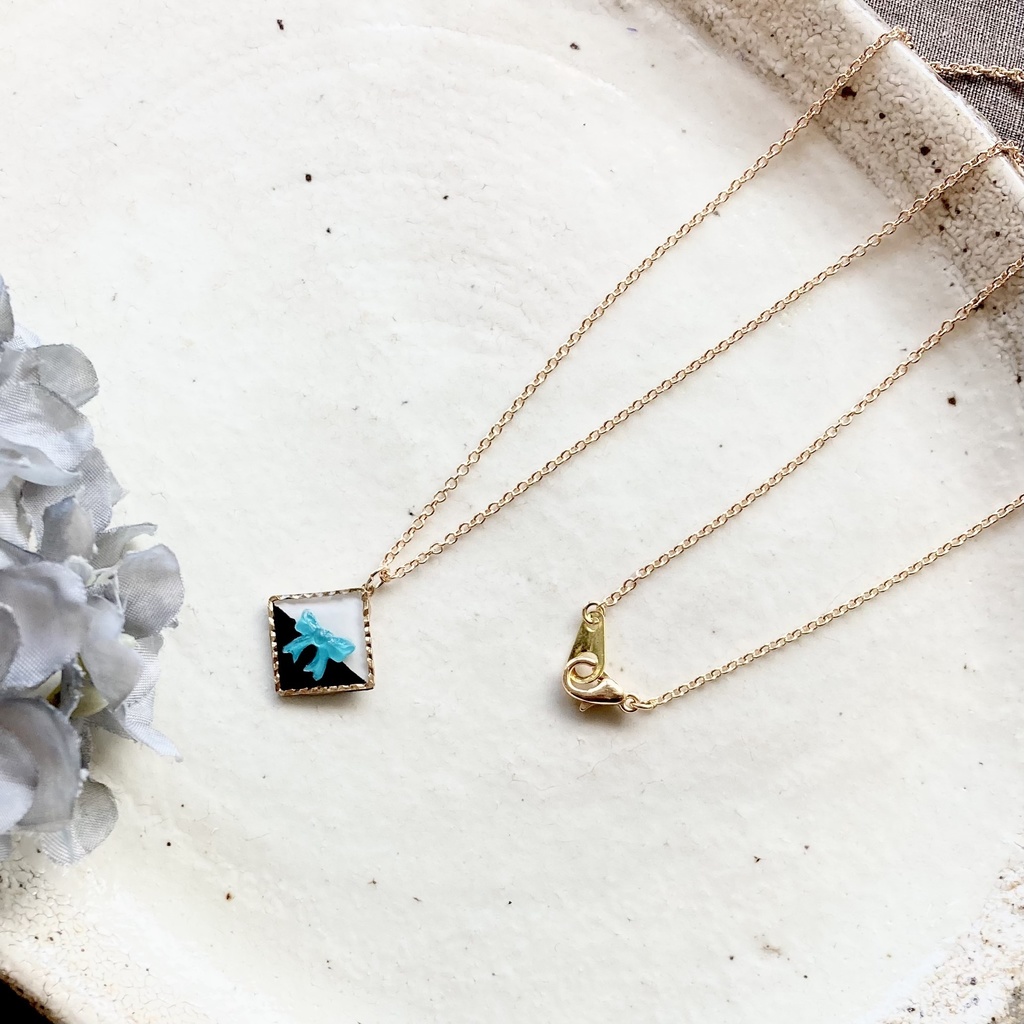 メジロマックイーンイメージネックレス②