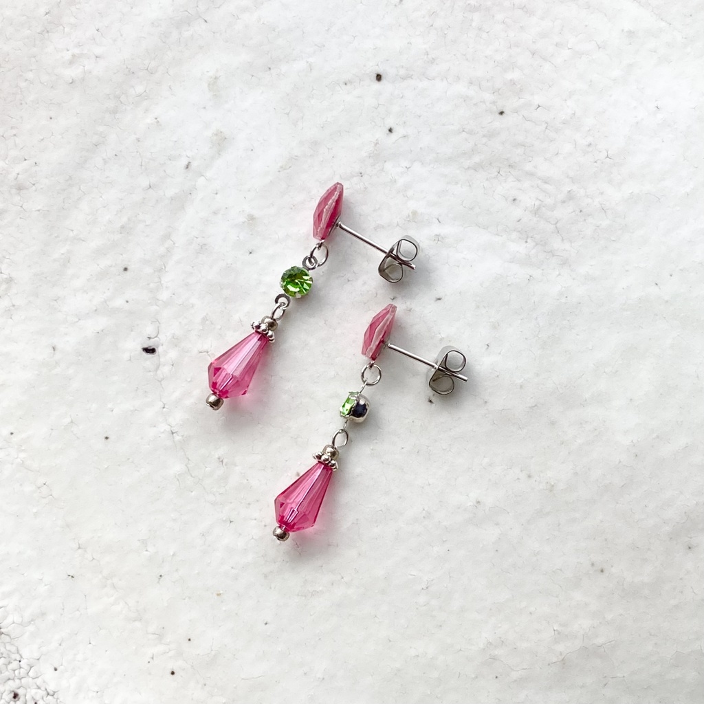 カワカミプリンセスイメージピアス②