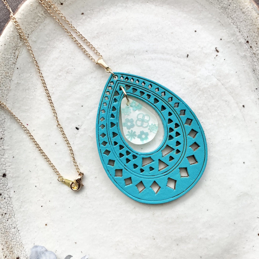 メジロブライト(ウマ娘)イメージネックレス