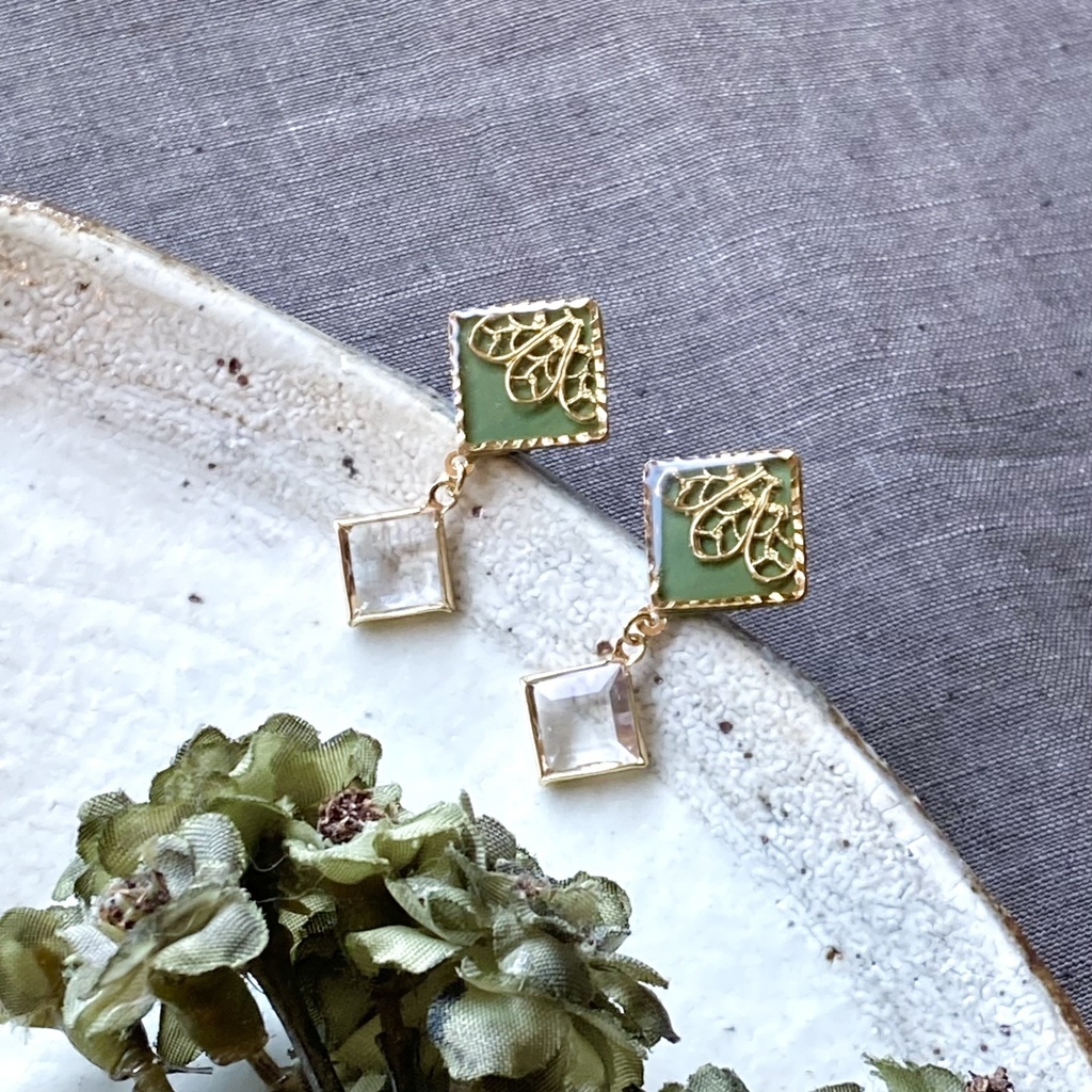 サトノダイヤモンドイメージピアス1