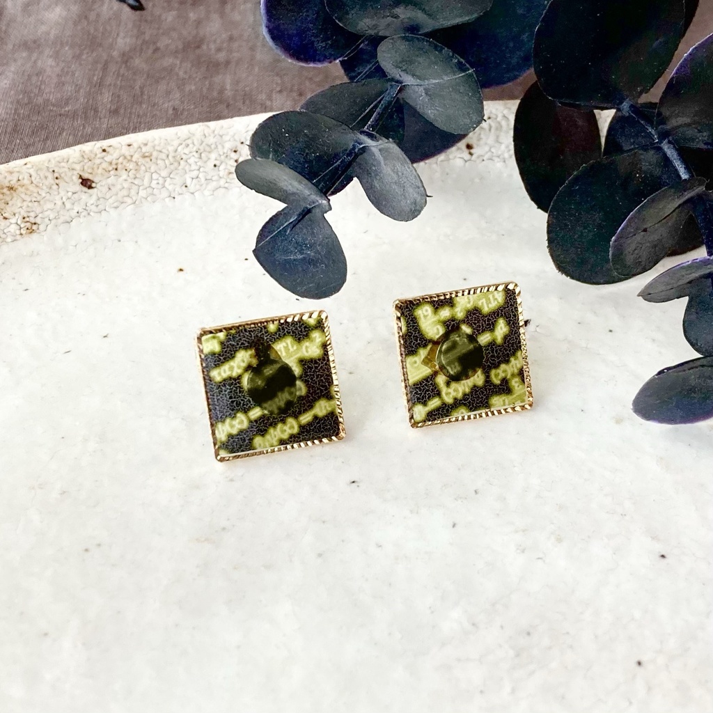 アグネスタキオン(固有演出)イメージピアス メンズにも!