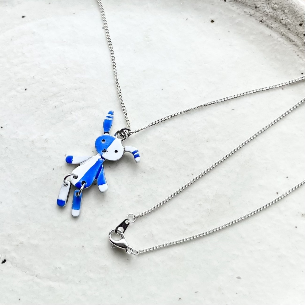 ツインターボの人形のネックレス