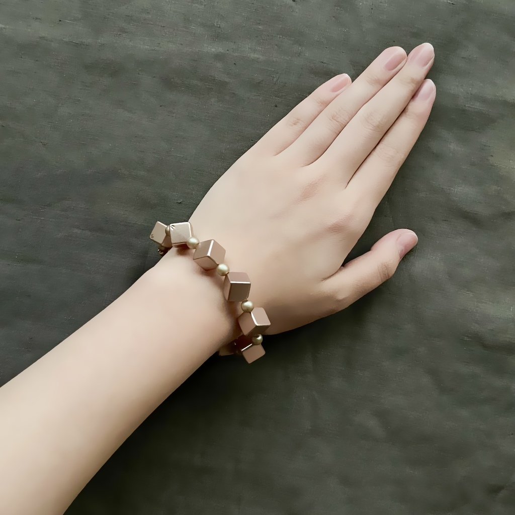 ゴールドシップ(新衣装)耳飾り再現ブレスレット/バッグチャーム