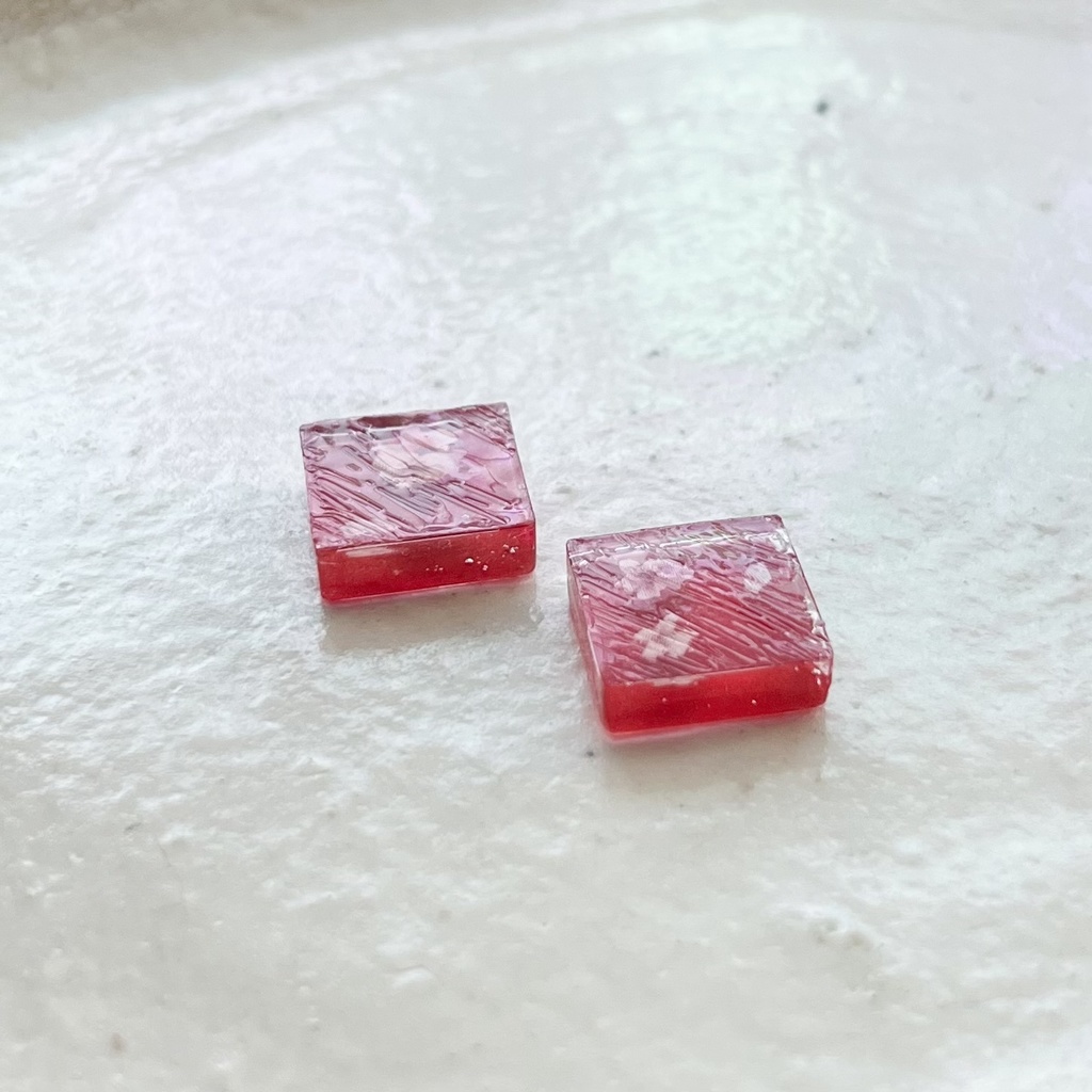 血桜のイヤリング(ゲ謎イメージ)