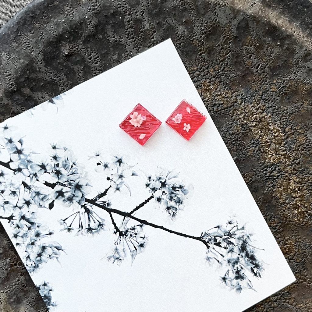 血桜のイヤリング(ゲ謎イメージ)