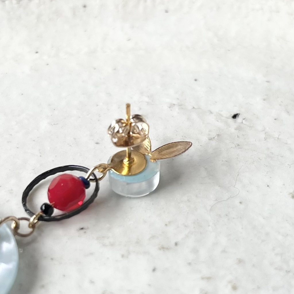 アーモンドアイ(ウマ娘)イメージイヤリング/ピアス