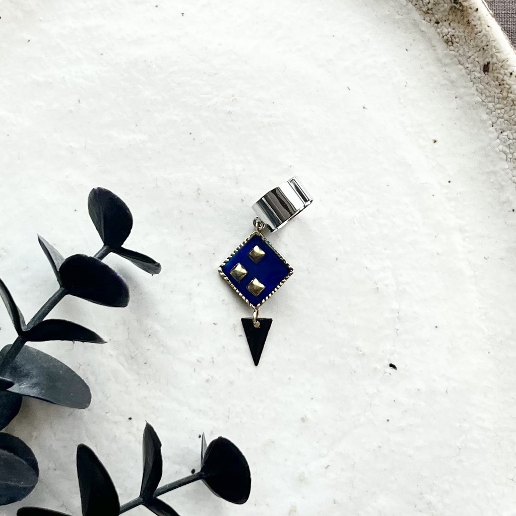 エアシャカールイメージイヤーカフ②