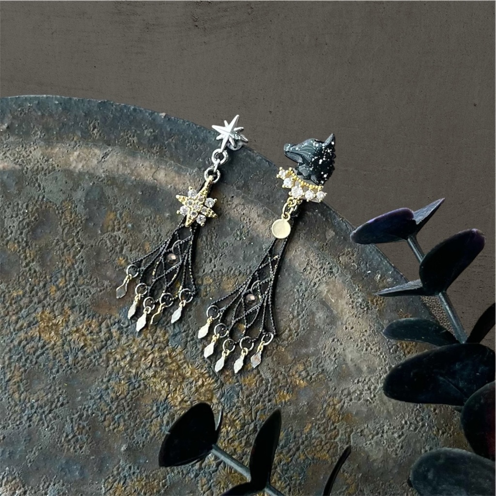 狼嵜光(メダリスト)イメージイヤリング/ピアス[数量限定]