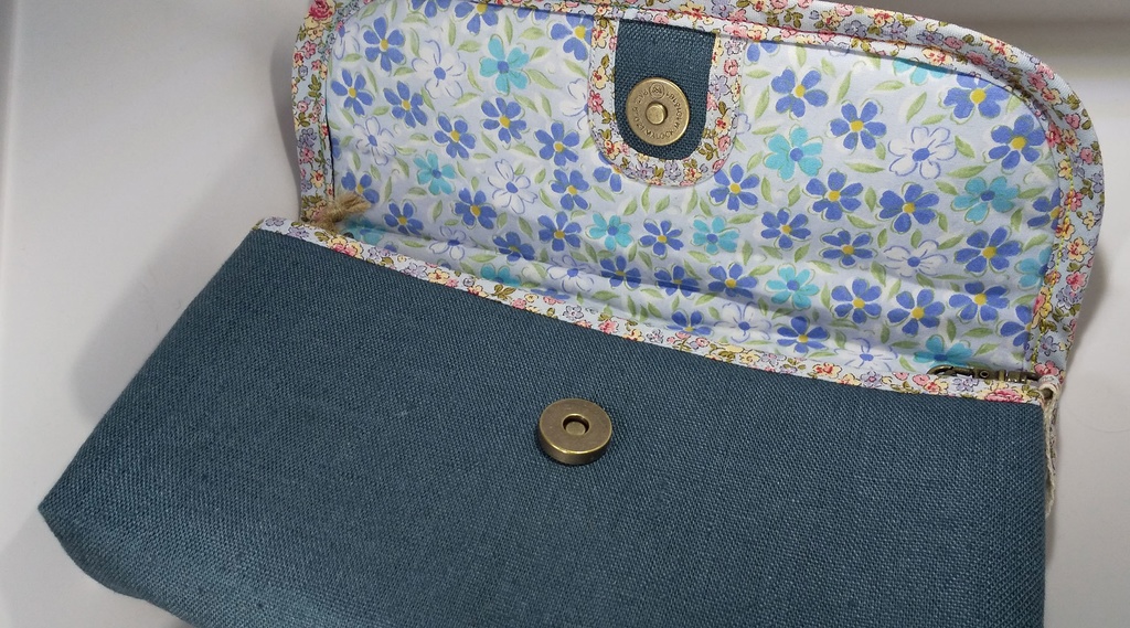 【a*f】Switch Liteが入るポーチ2