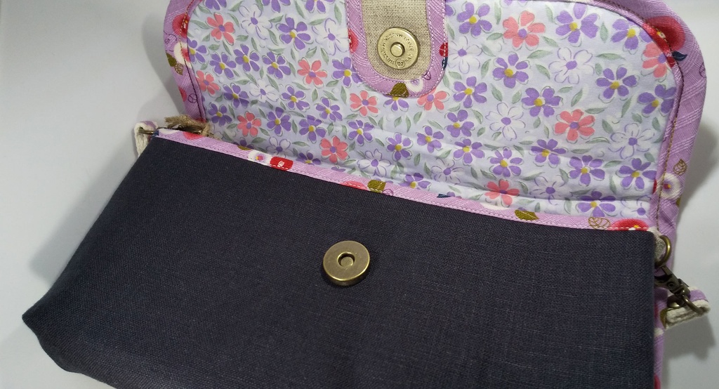 【a*f】Switch Liteが入るポーチ4