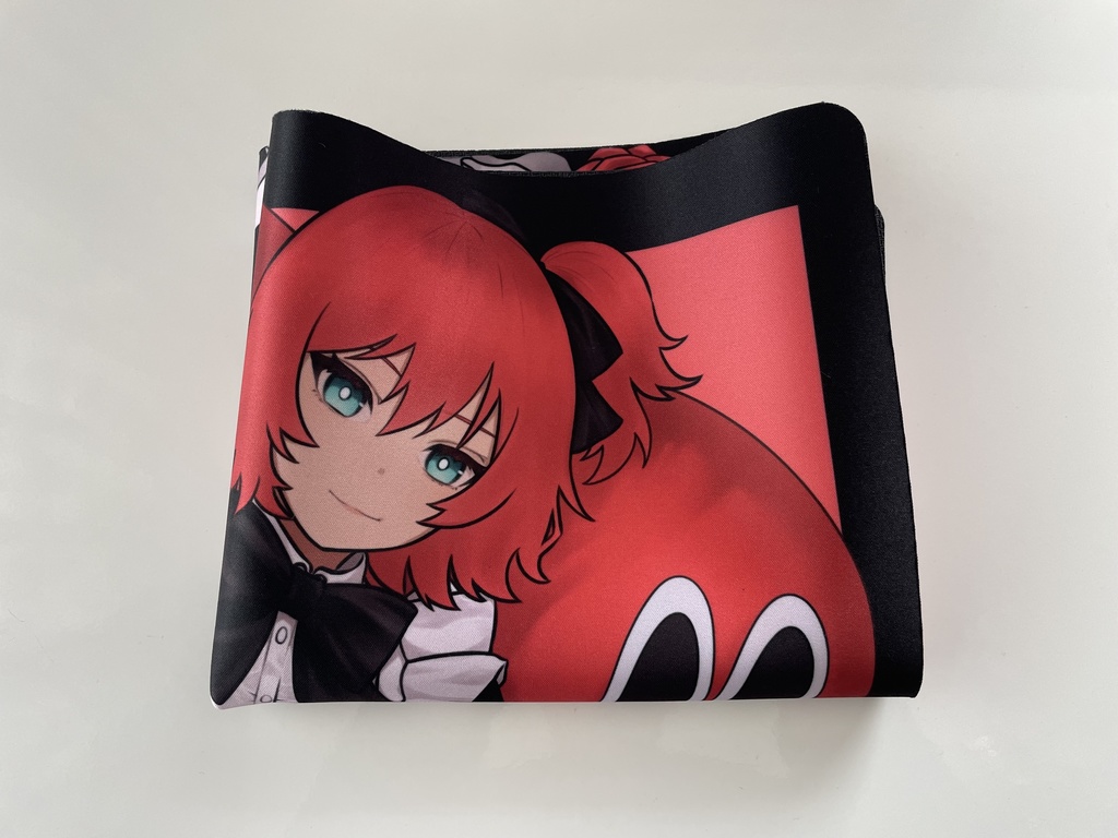 【通常版】描き下ろしデスクマット