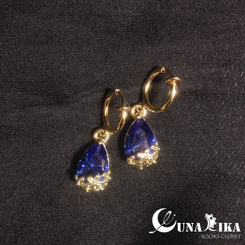 豪華な衣装(白の花嫁と黒の花嫁)