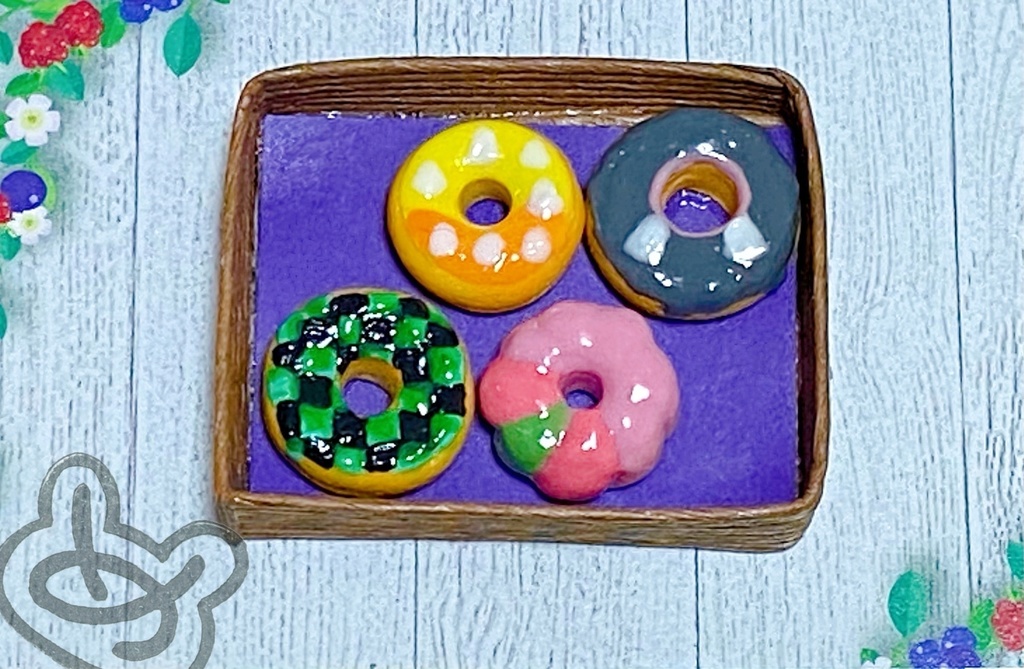 かまぼこ隊と柱たちのドーナツ(鬼滅の刃)