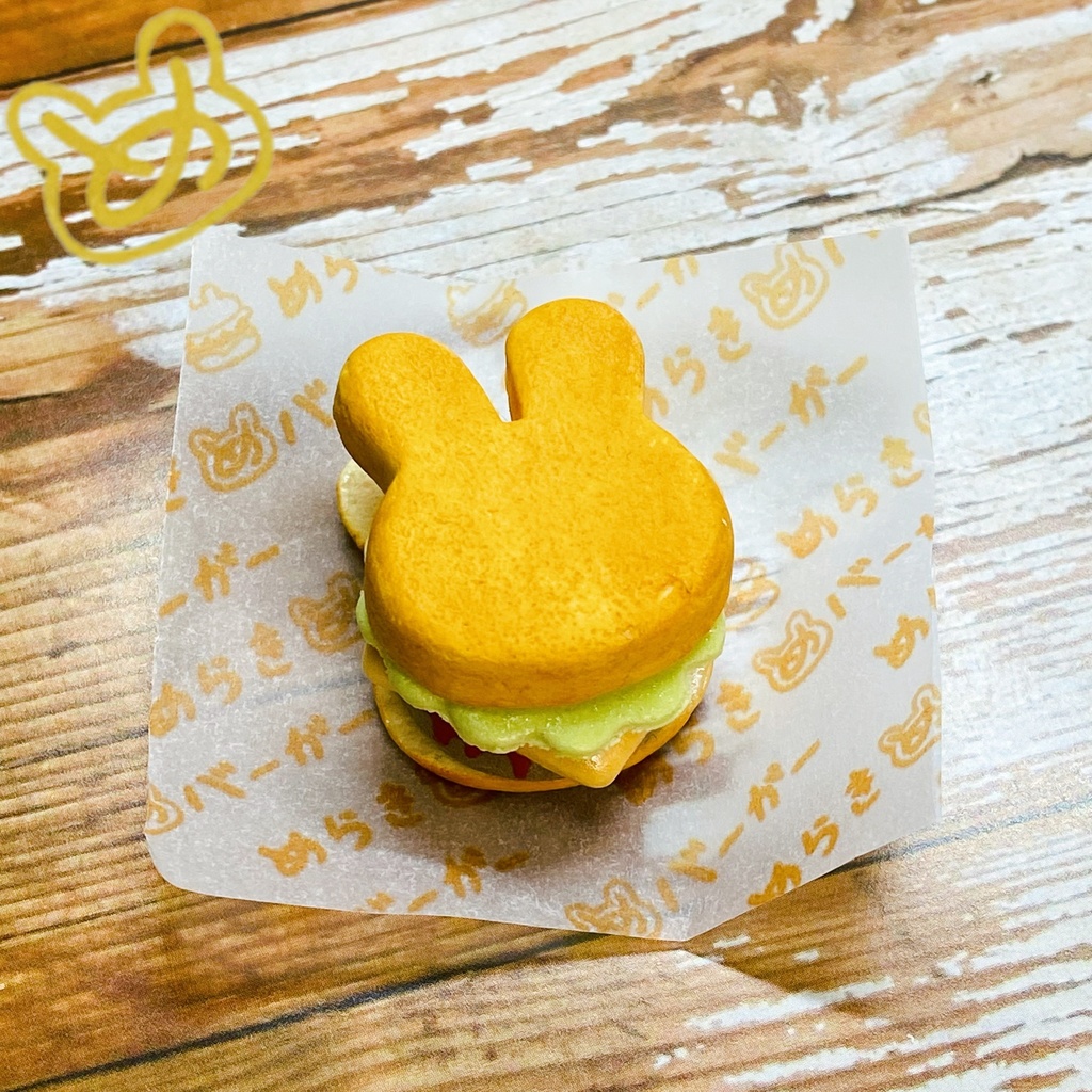 アニマルぶあつみバーガー