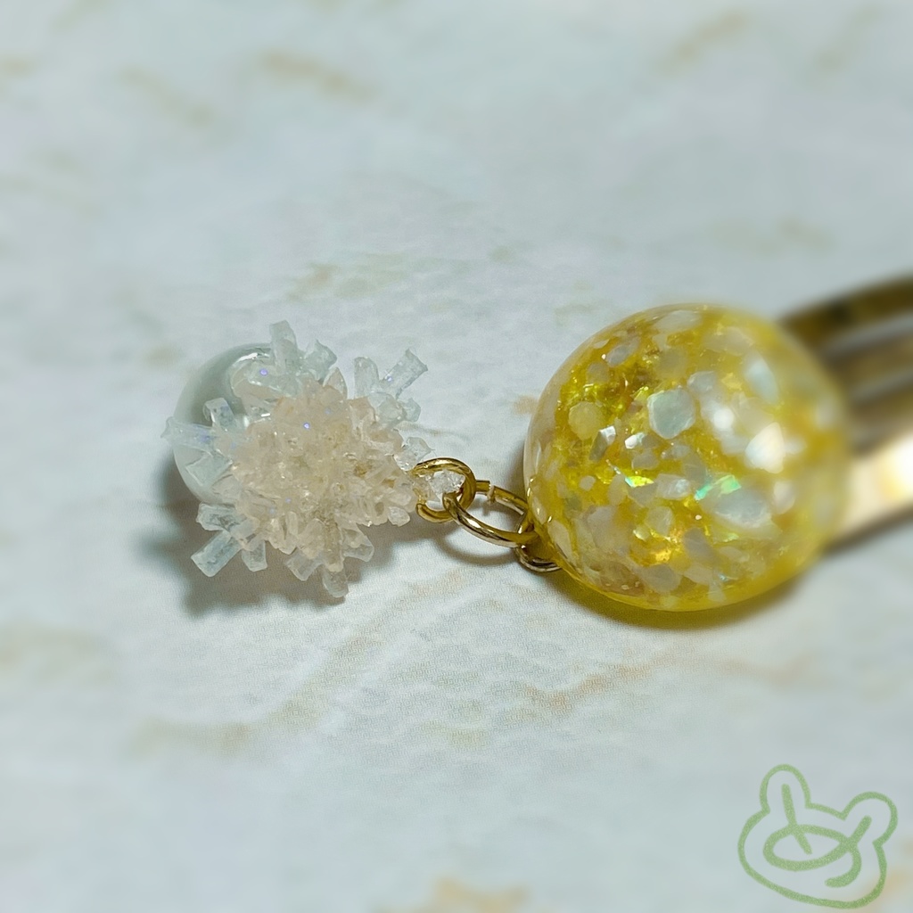 雪結晶ヘアピン