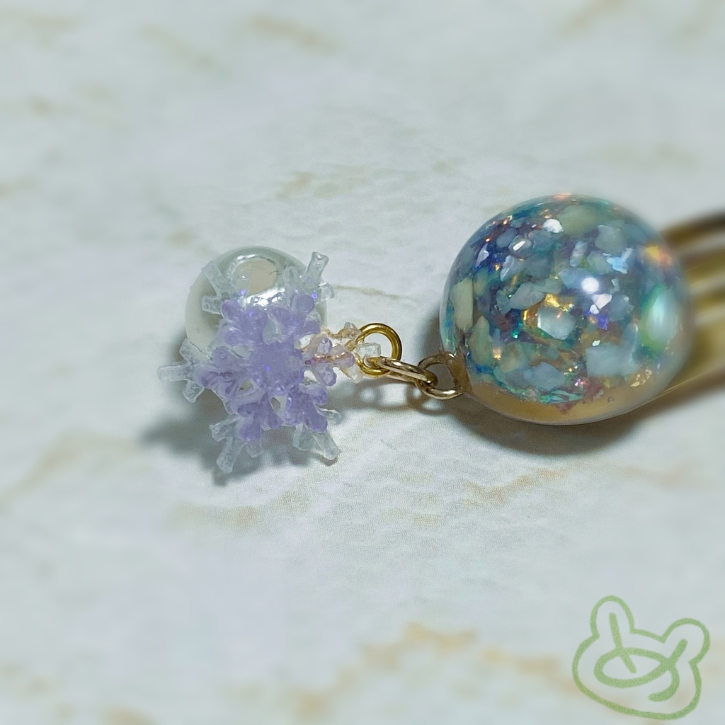 雪結晶ヘアピン