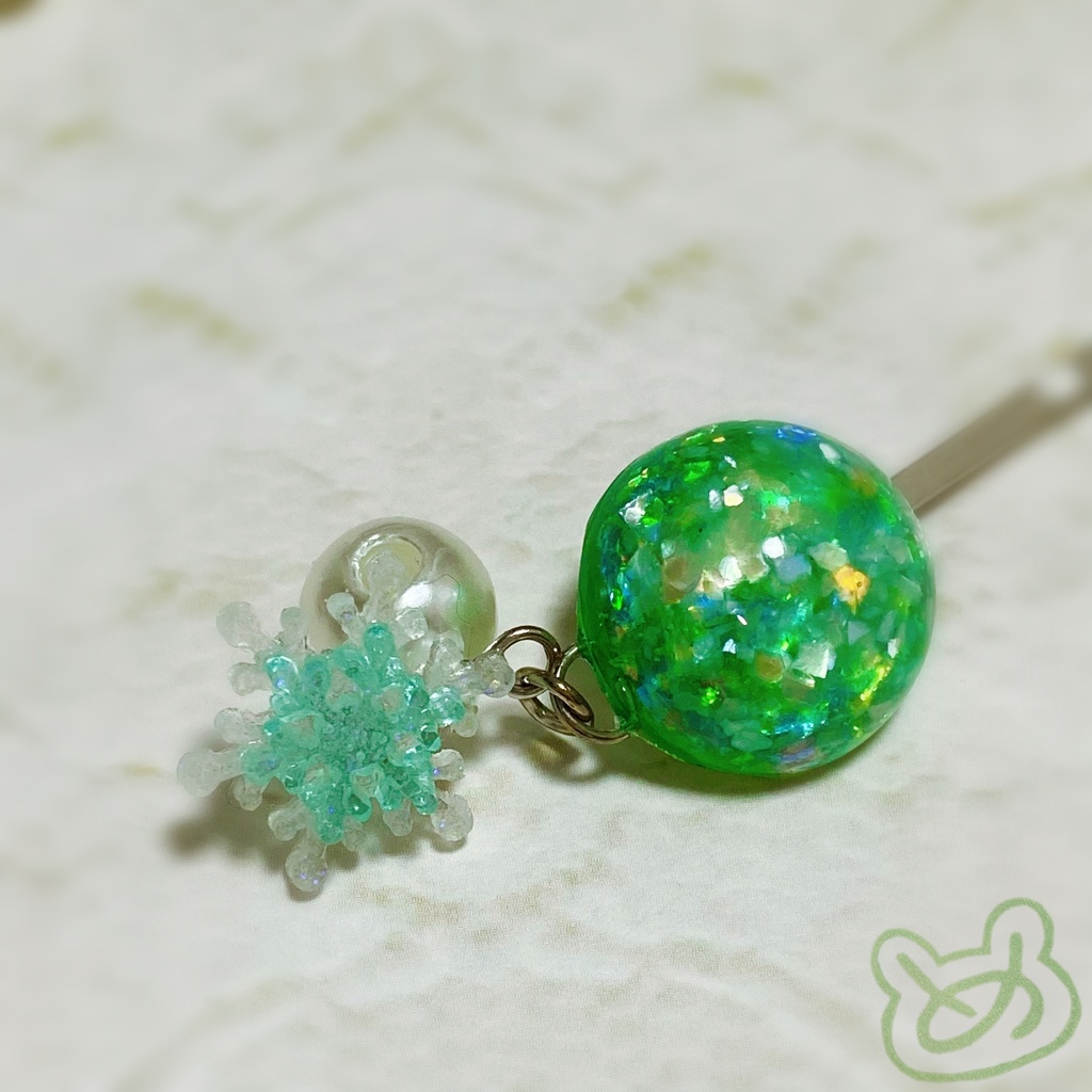 雪結晶 細ヘアピン