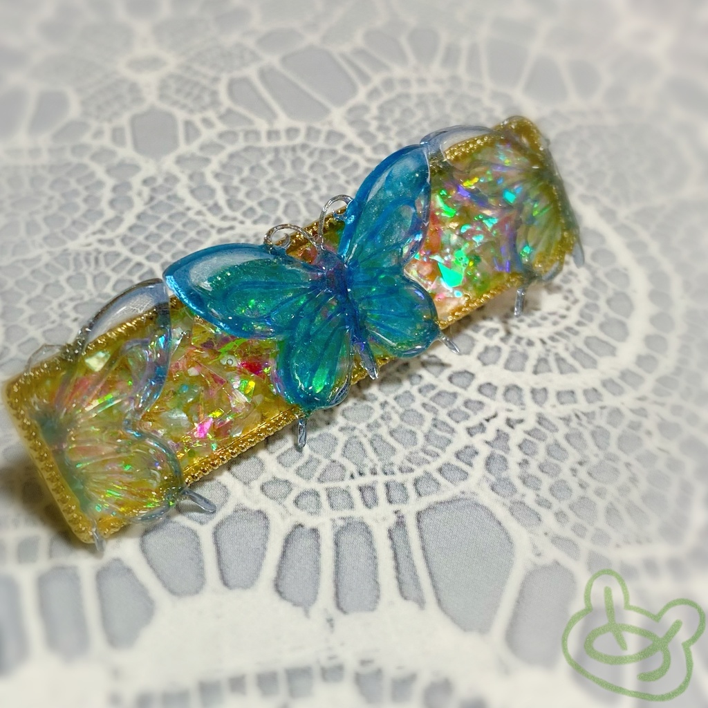 キラキラ蝶のクリップ