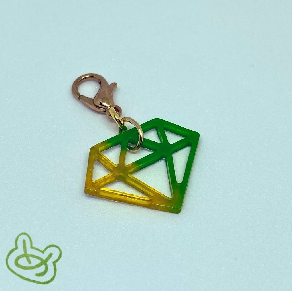 スタンドカラーマスクチャーム(ダイヤモンドは砕けない)