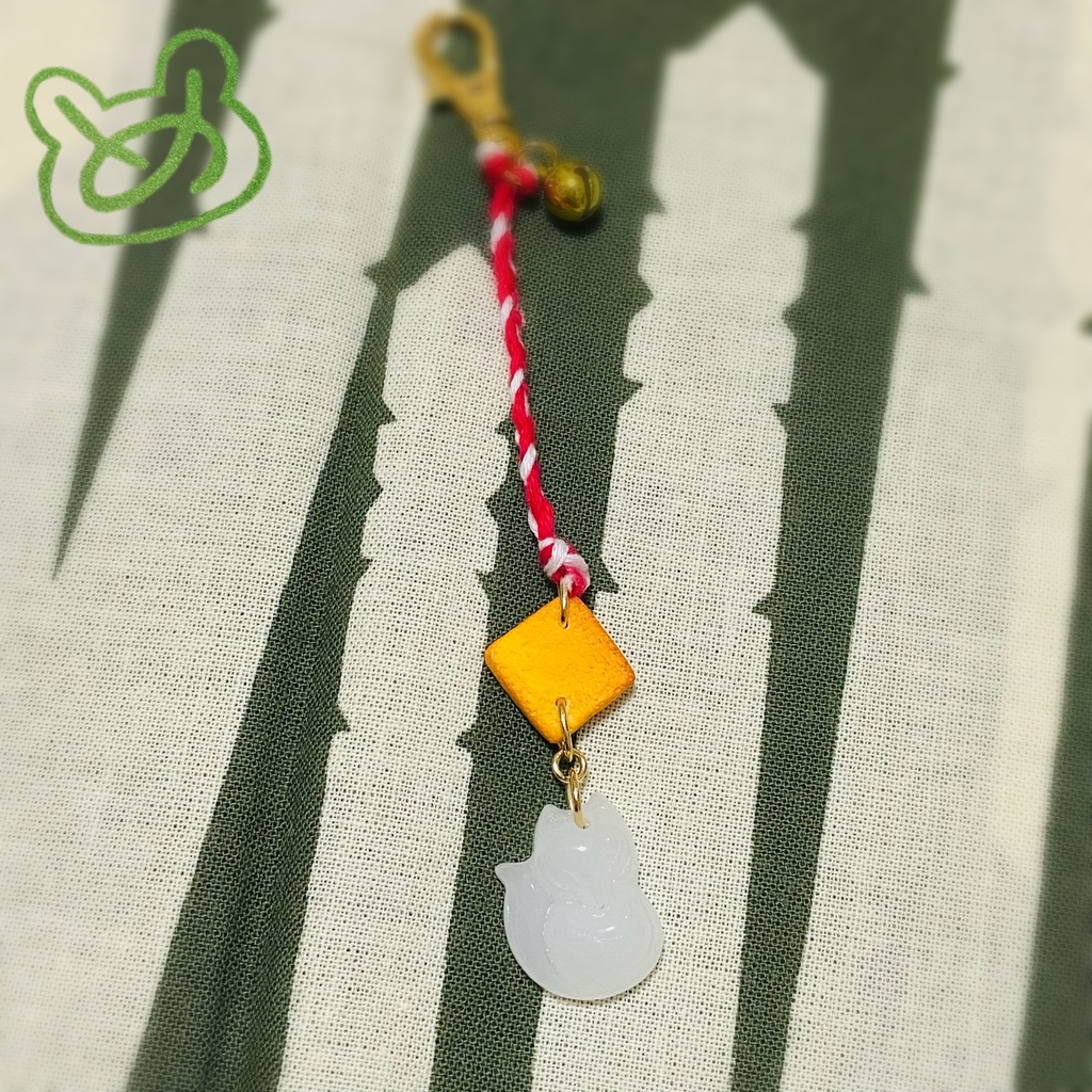 きつねさんのおいなりストラップ