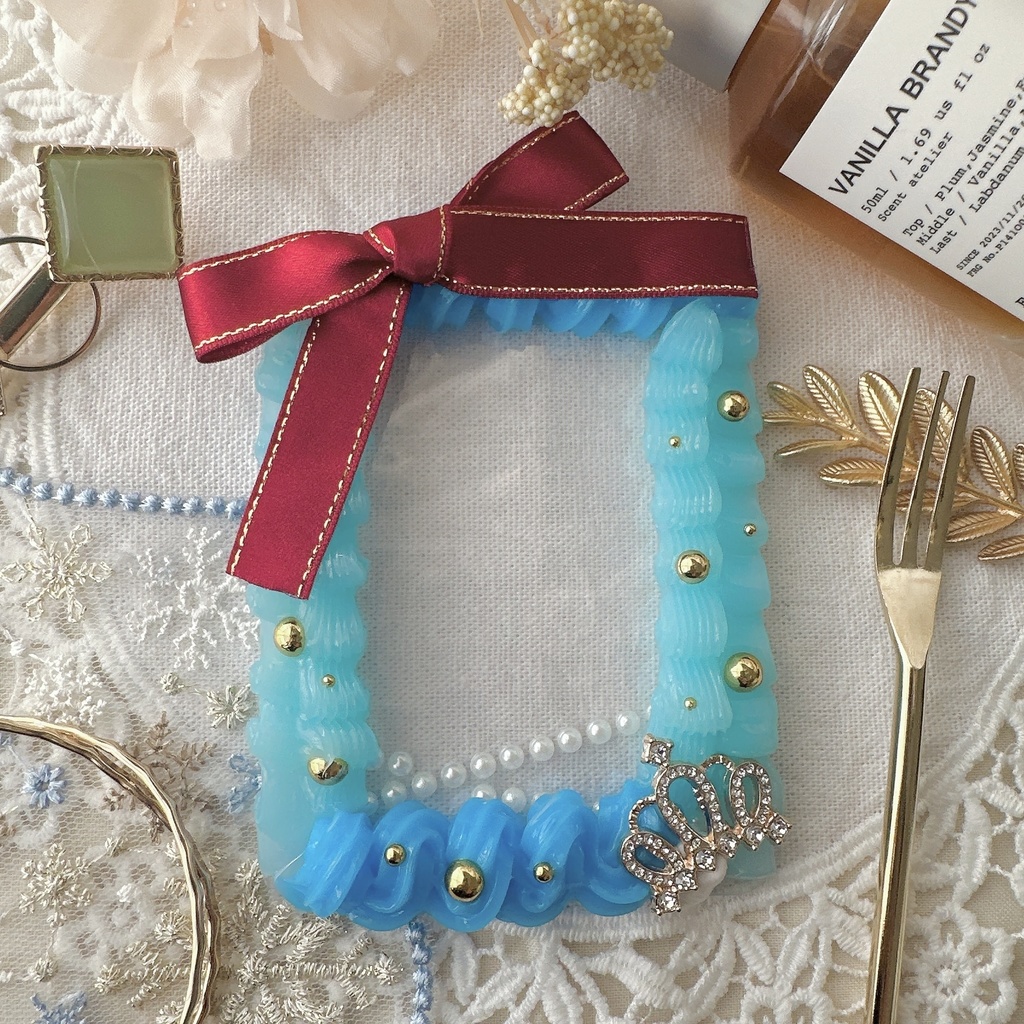 【B8トレカケース】ルミナスクラウンモチーフ