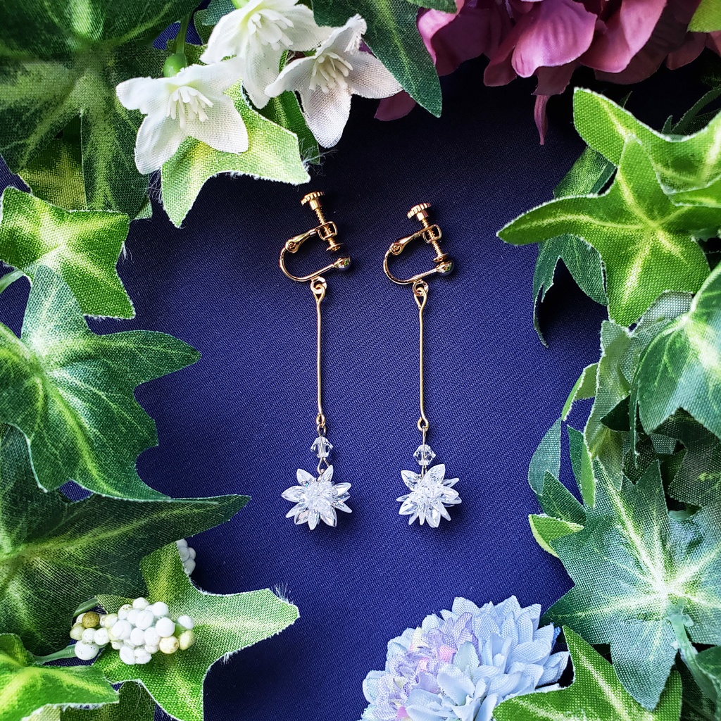 キュービックジルコニアのイヤリング