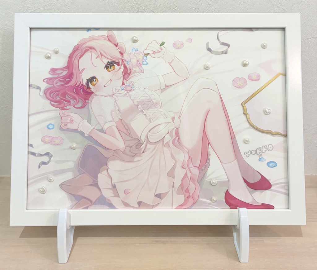 【～7/31まで】しゅがぎゃら🍰展示作品B4デコ額縁「いつもと違う私」