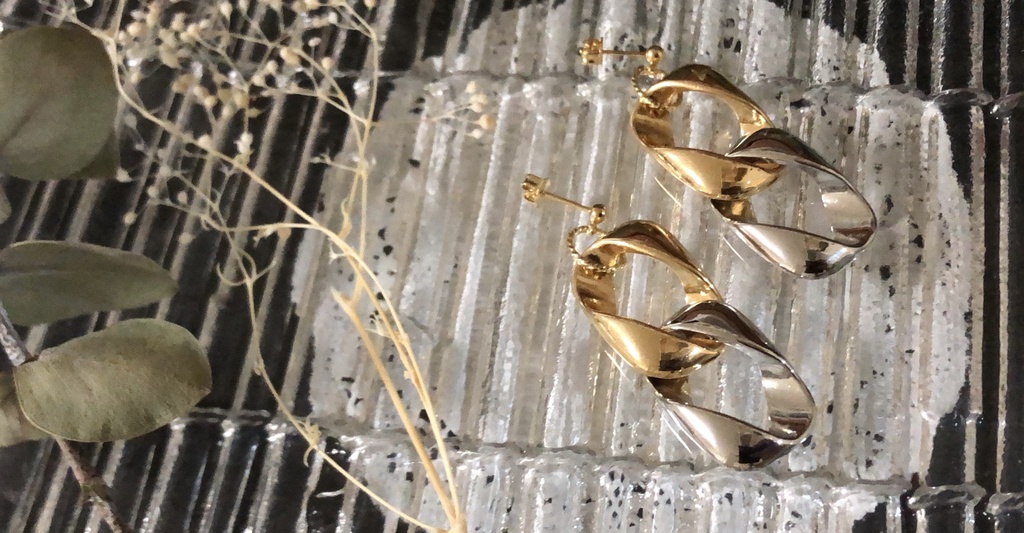 infinit0楽曲イメージピアス