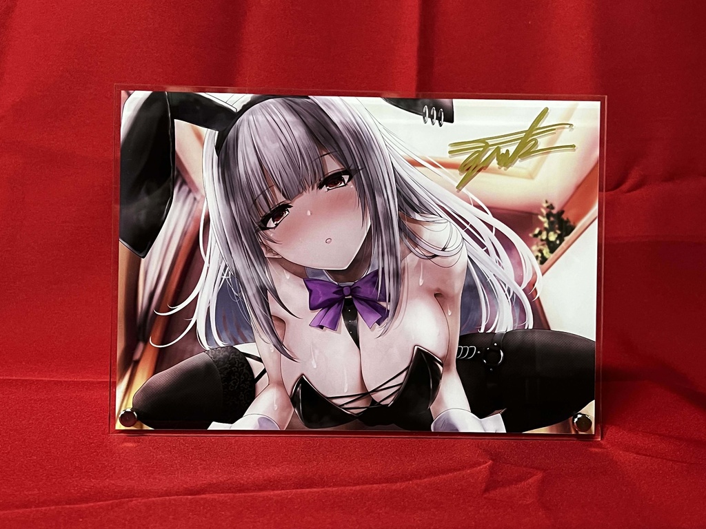 『癒し処ゆるりらっくす　白樺芽依』B5アクリルボード