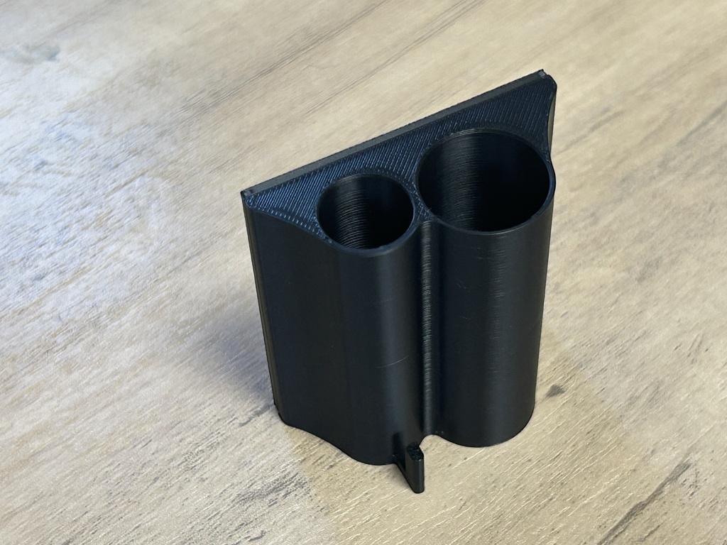 ホッチキスで壁に取り付ける印鑑・ペンホルダー ブラック