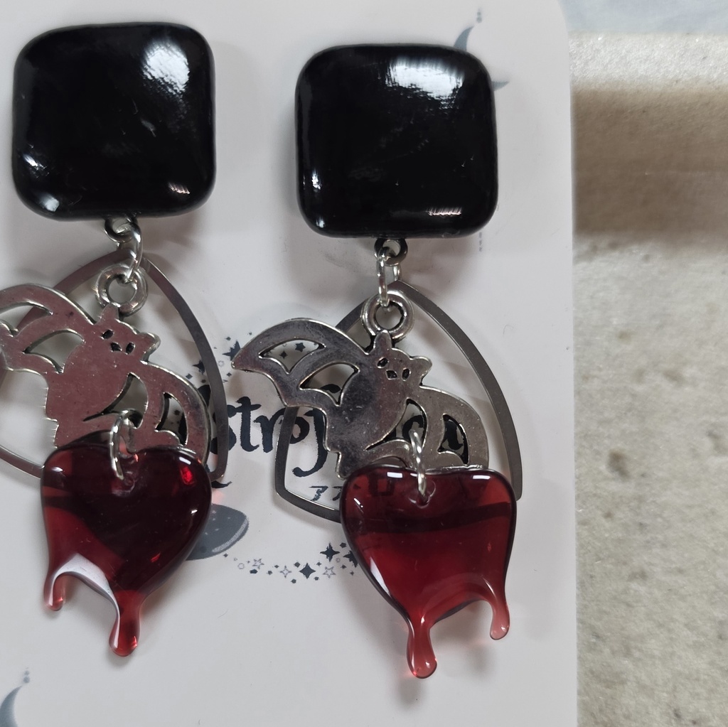 【非公式】葛葉イメージモチーフピアス/イヤリング
