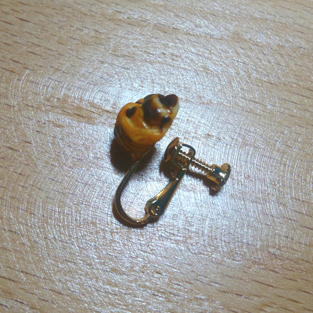 クロワッサタンピアス・イヤリング