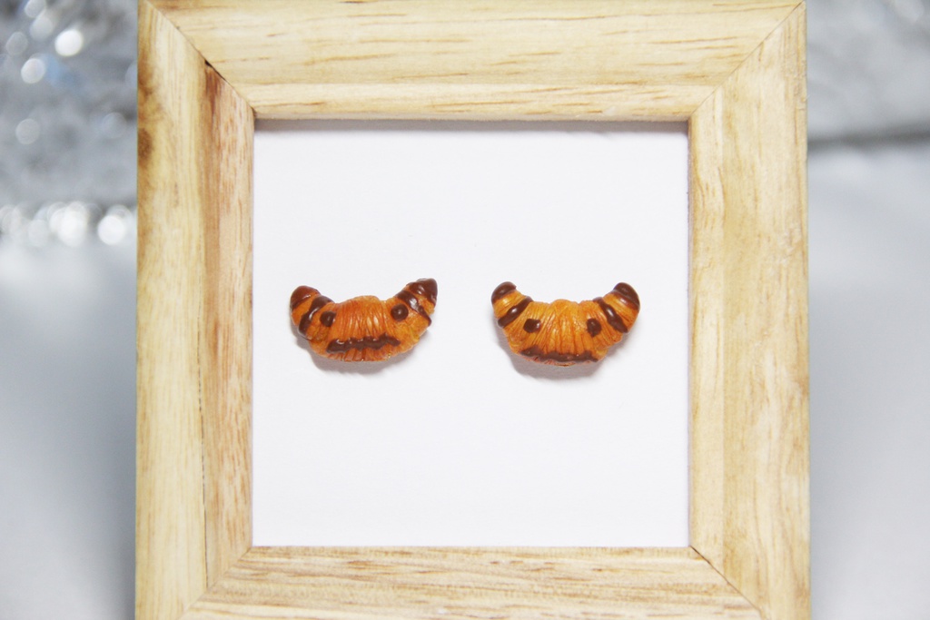 クロワッサタンピアス・イヤリング