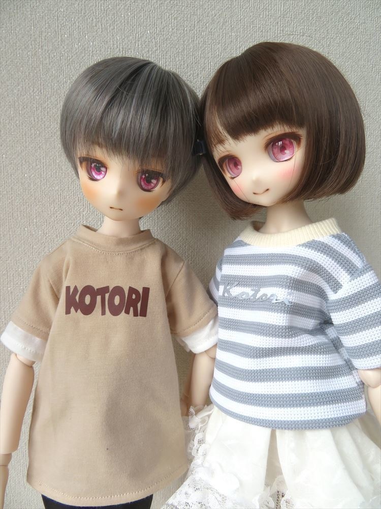 シンプルなTシャツ