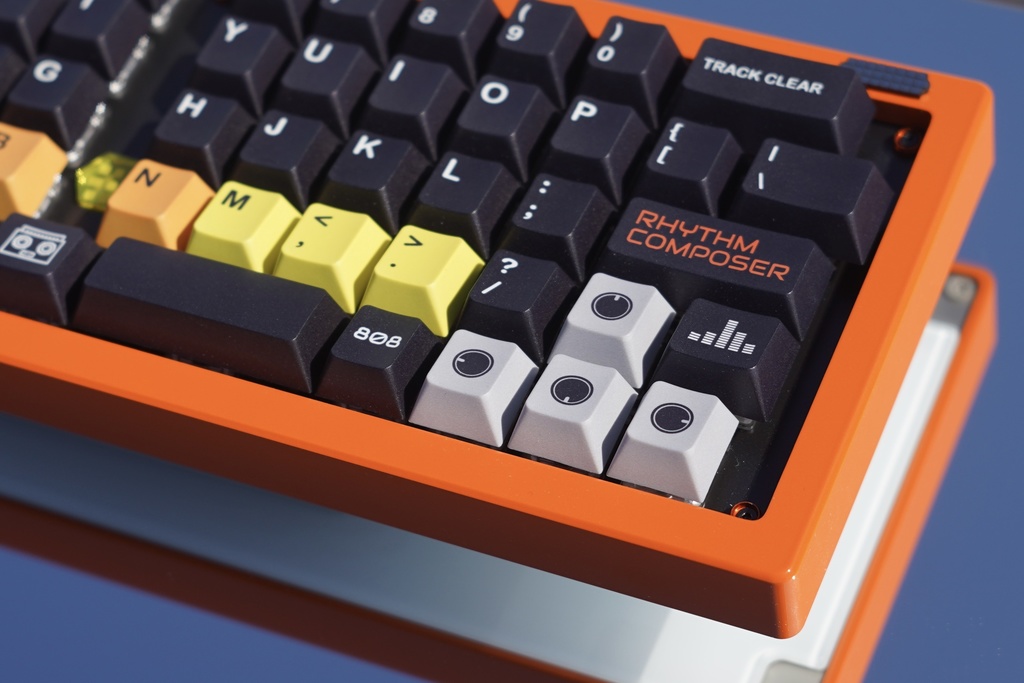 OLSK60 Ver. 1.1 (GH60互換ケース対応キーボード PCB+トッププレート2種セット)