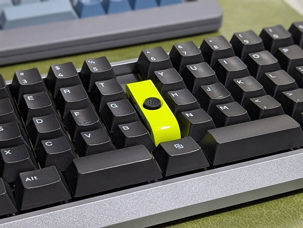 OLSK60 v2  GH60互換ケース対応 トラックポイント搭載キーボードキット