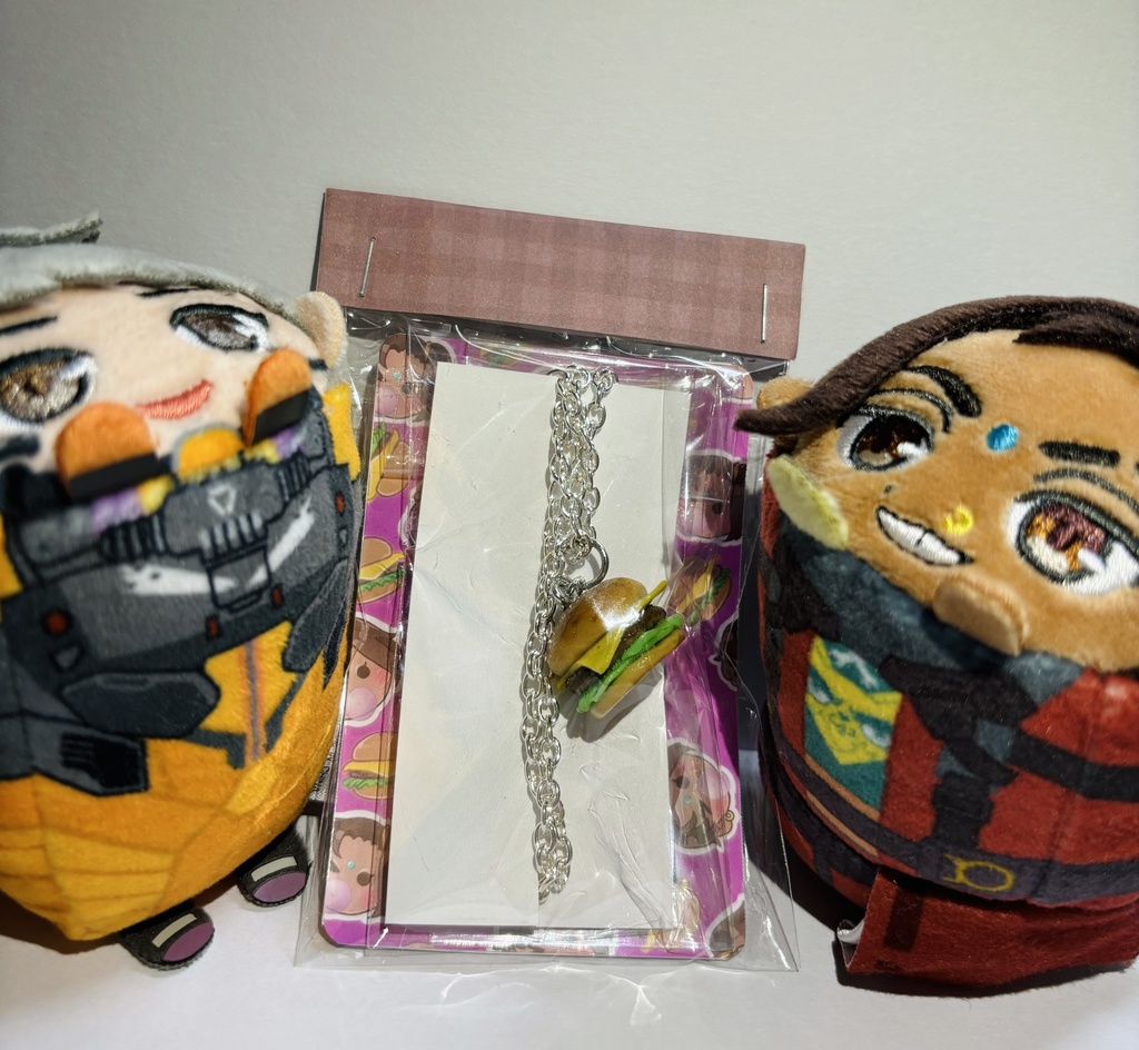 ヴァルキリーとランパートのおつまみキーホルダー&アクセサリー(各4種)