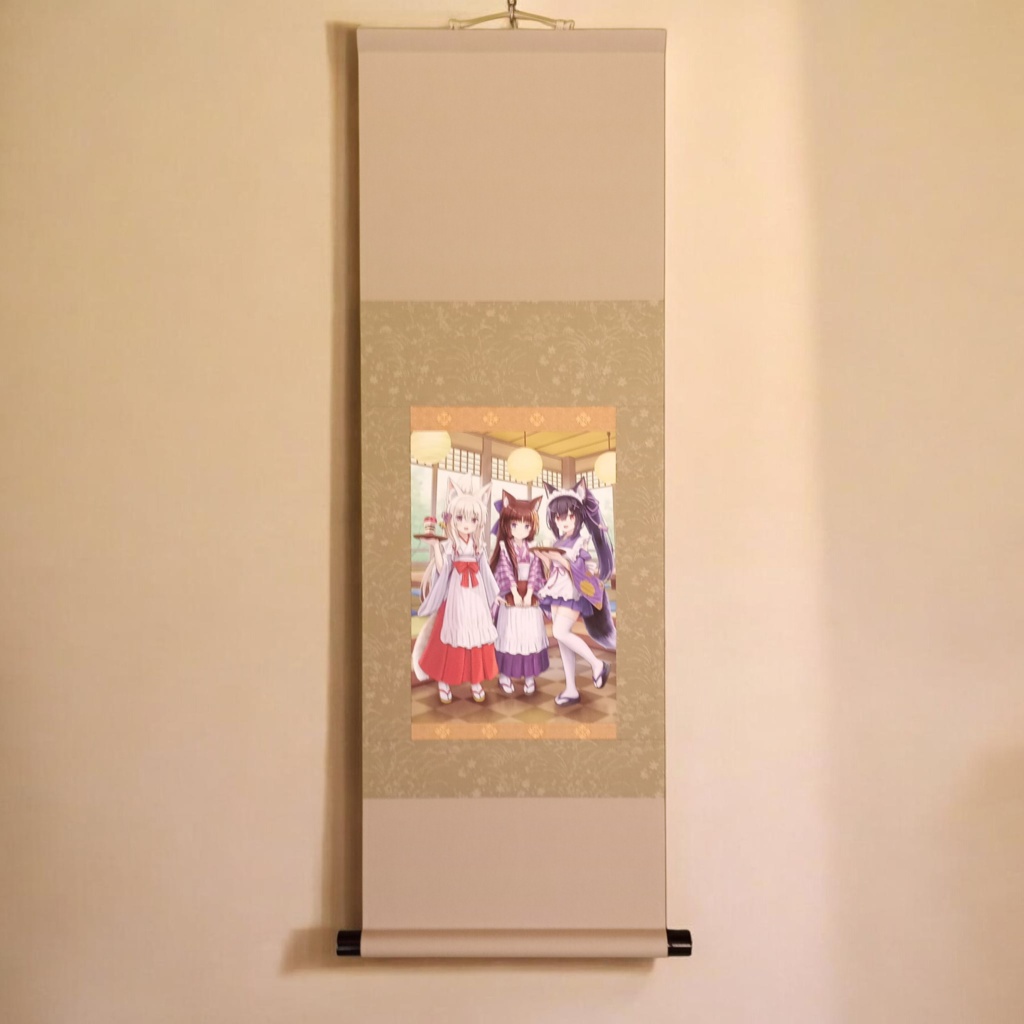 いろはコラボ　掛軸「和メイド三人娘」