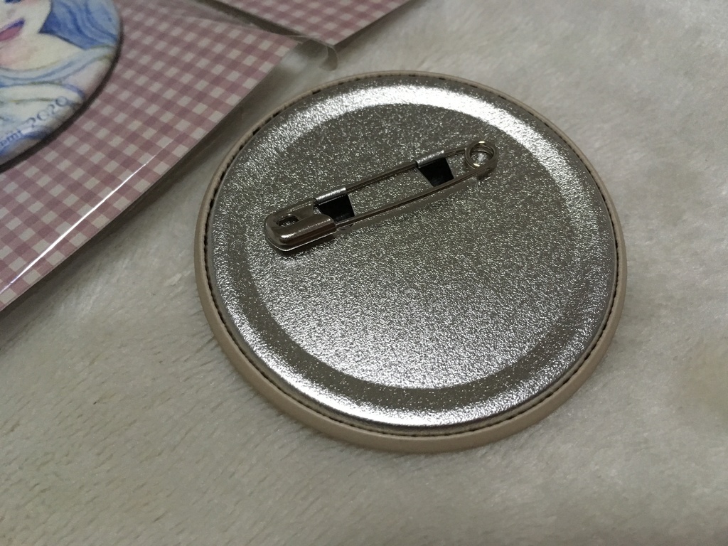 缶バッジ(57mmマット)