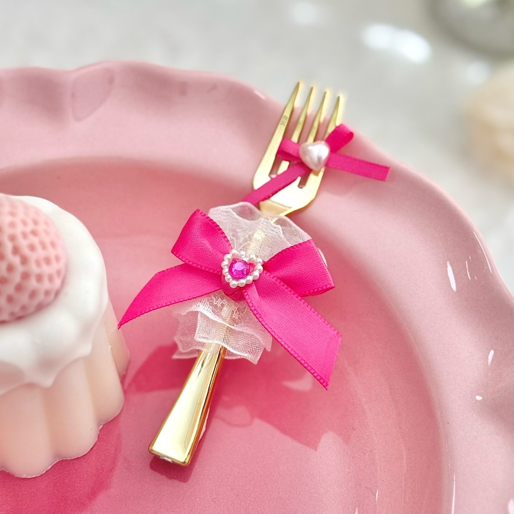 ♡ もぐもぐ フォーク ♡ ゴールド ショッキングピンク 白レース ぬい服 アイテム 装飾 16cm 15cm 12cm 11cm 10cm ぬいぐるみ服 おすわり 帽子 ボンネット
