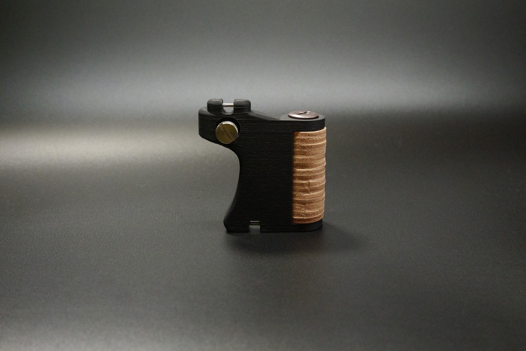 SIGMA fp/fpL用 レザースタックハンドグリップ - ToshisanK Lab SIGMA fp/fpL用 レザースタックハンドグリップ - ToshisanK Lab