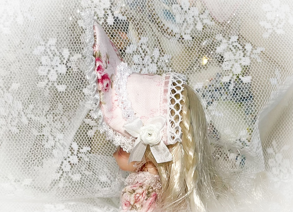 リボン刺繍ドレス ピンク①