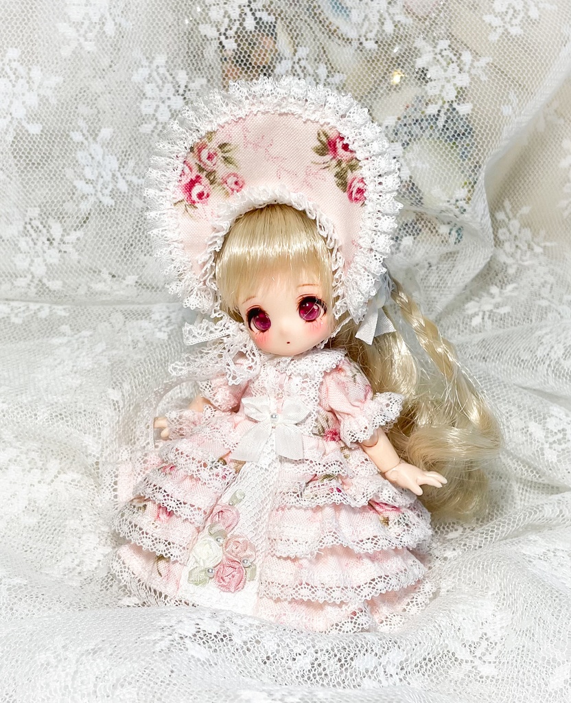 リボン刺繍ドレス ピンク①